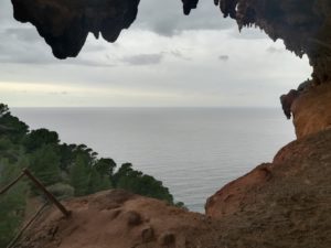 Ausblick-beim-Wandern-mit-Kindern