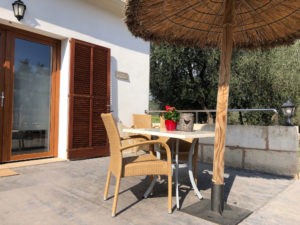 Aussenterrasse-Ferienwohnung-Mallorca