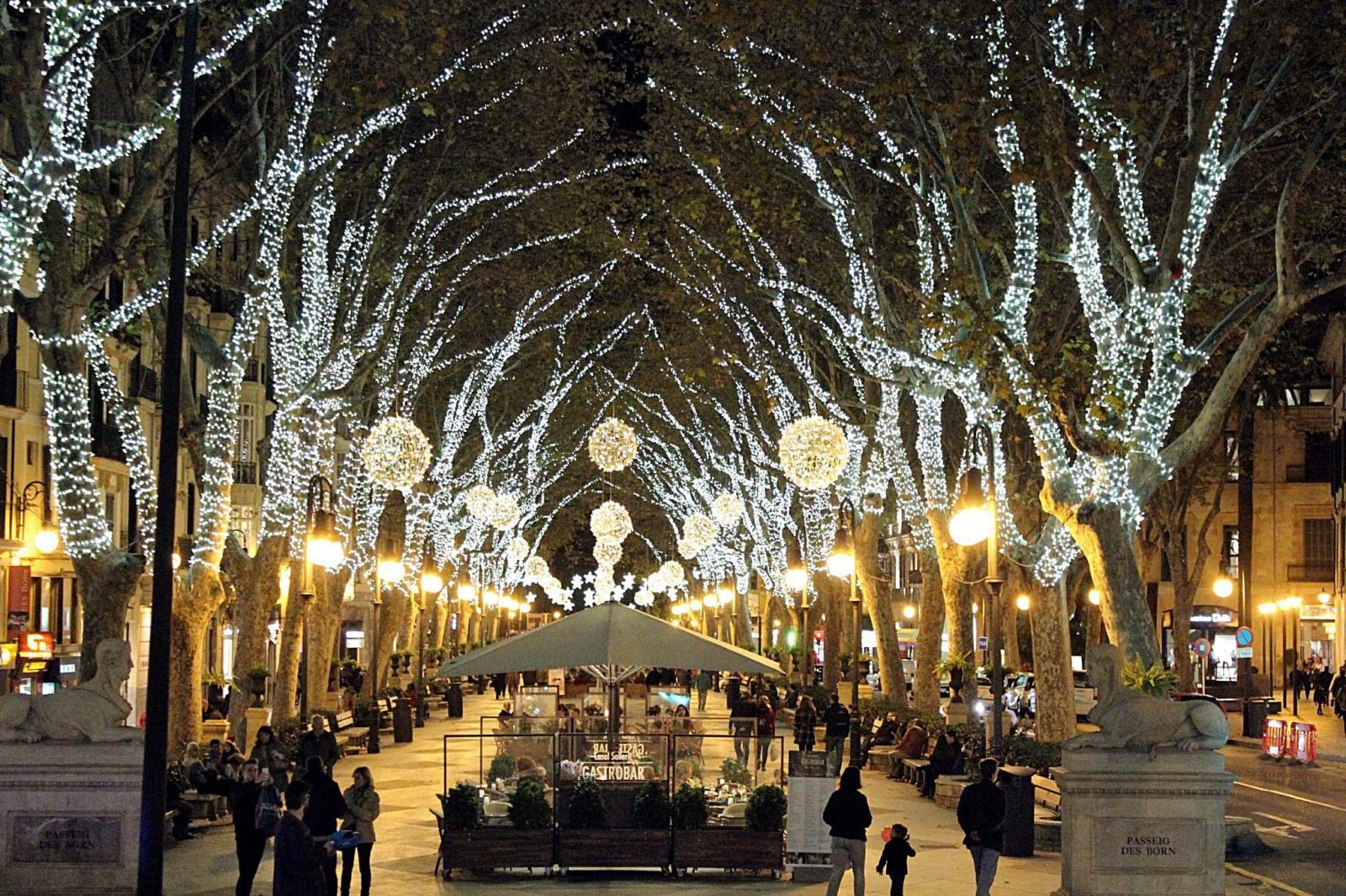 Weihnachtsbeleuchtung Born Palma Mallorca