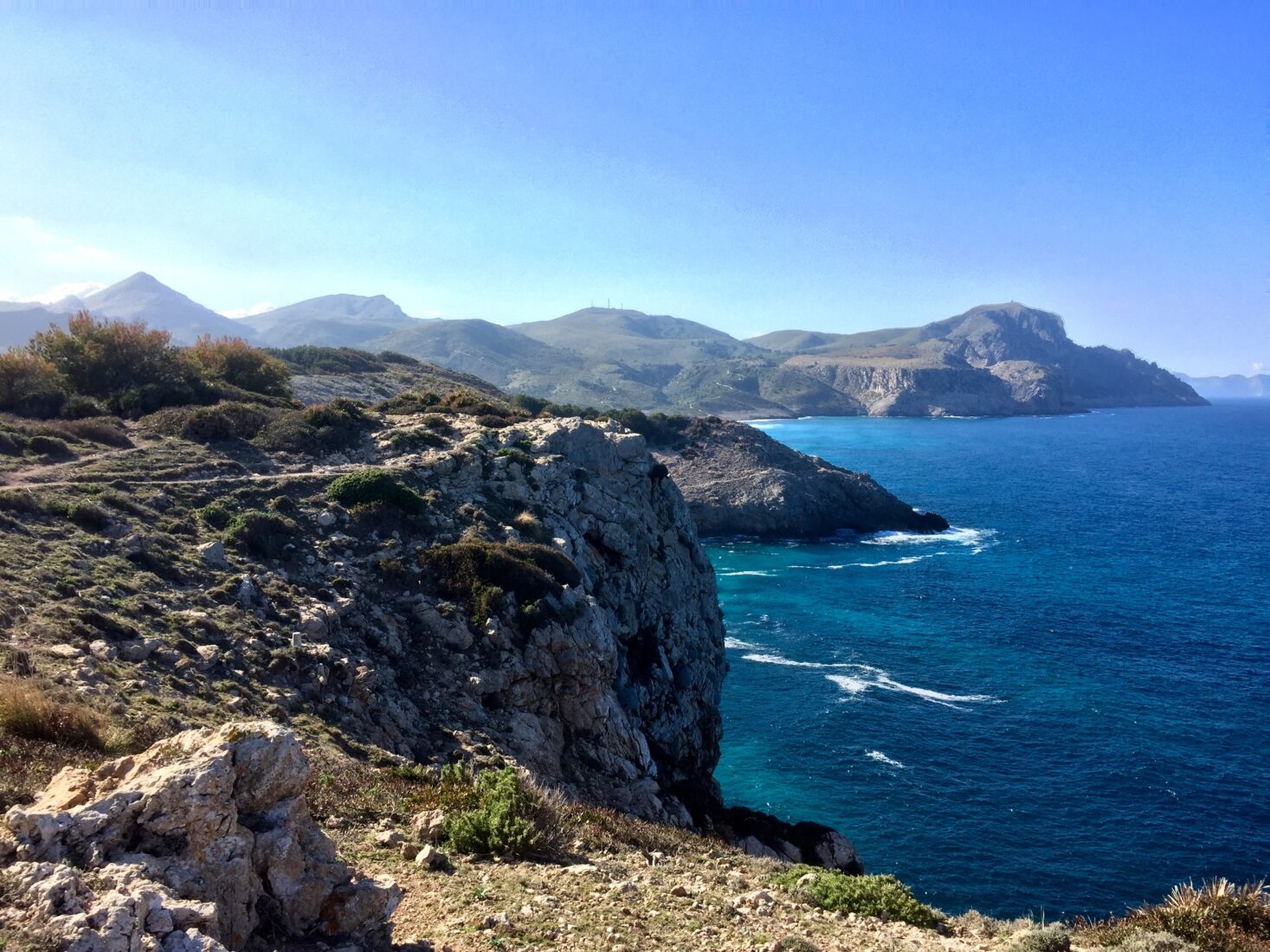 Blick über die Küste des Naturschutzgebiets Parque Llevant